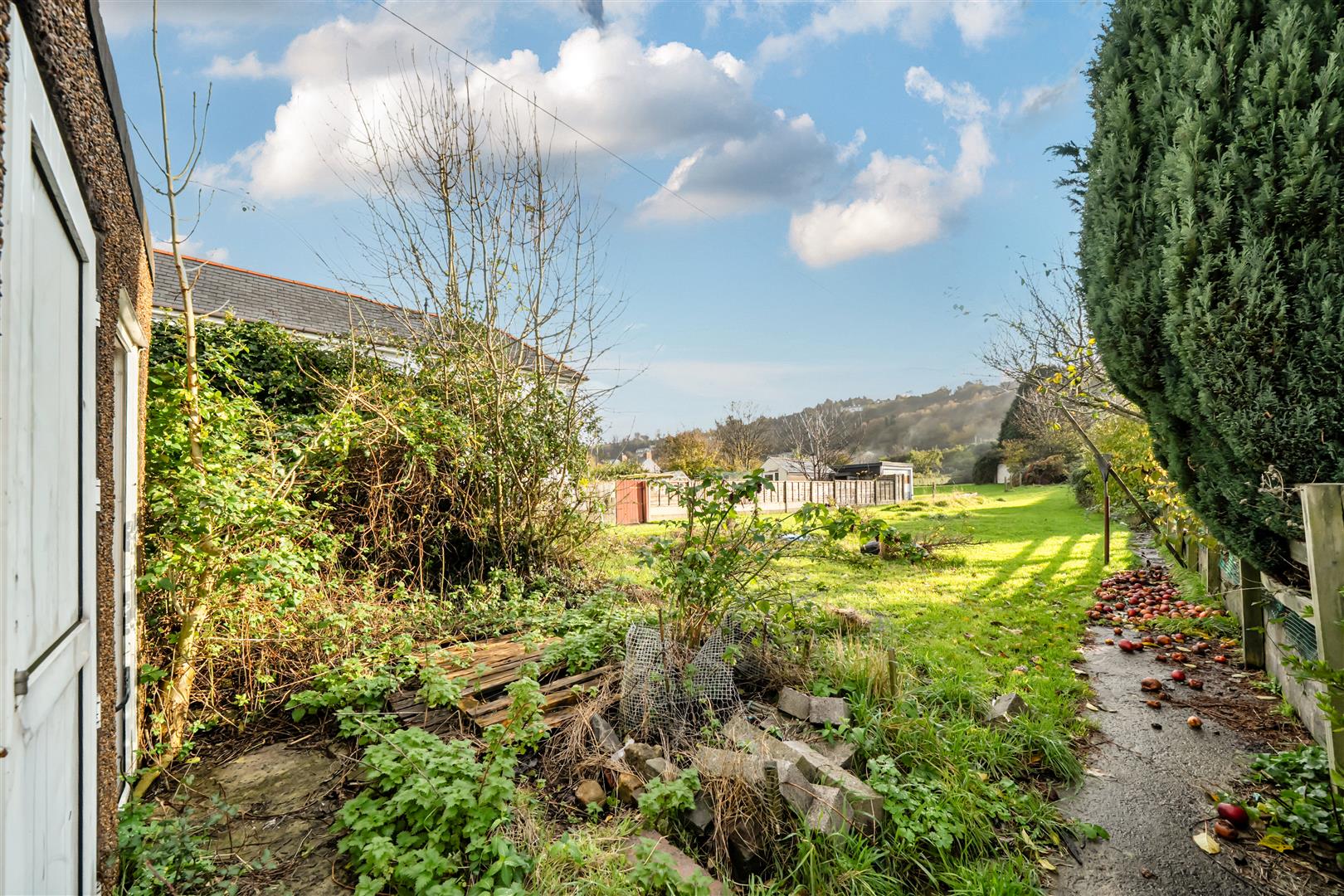 West End, Penclawdd, Swansea, SA4 3YX